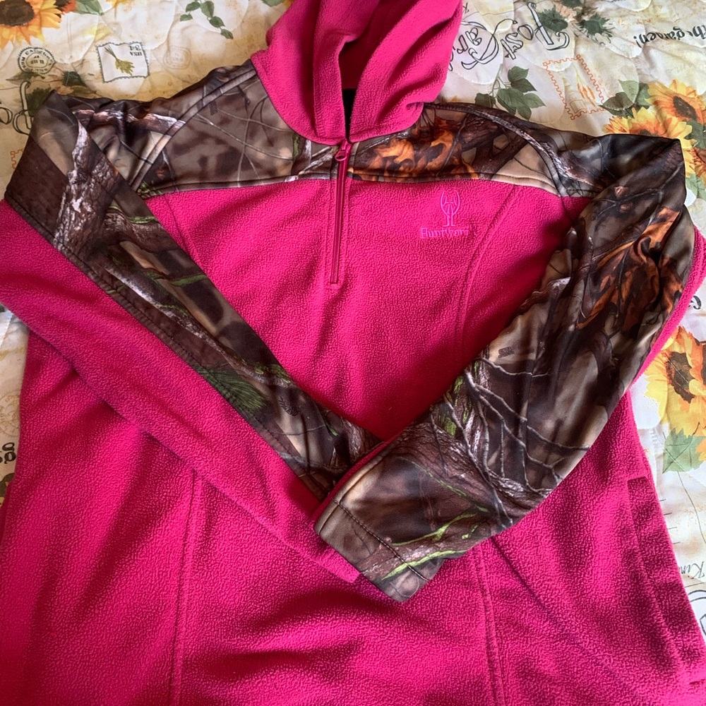 Huntworth pullover hoodie